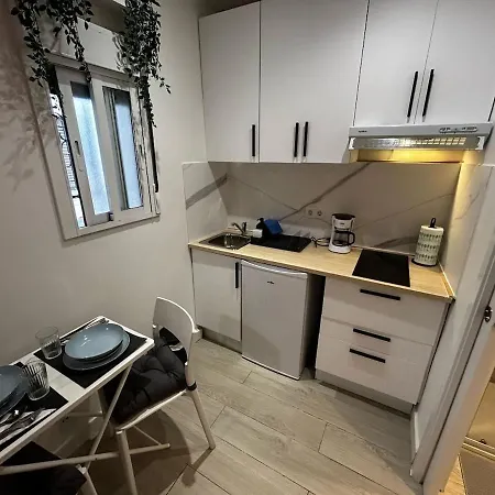 Hermoso Apartamento Estudio En El Centro De Madrid Exterior photo