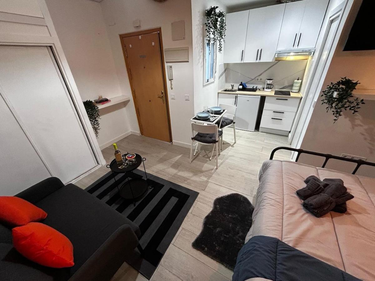 Hermoso Estudio En El Centro De Apartamento Madrid